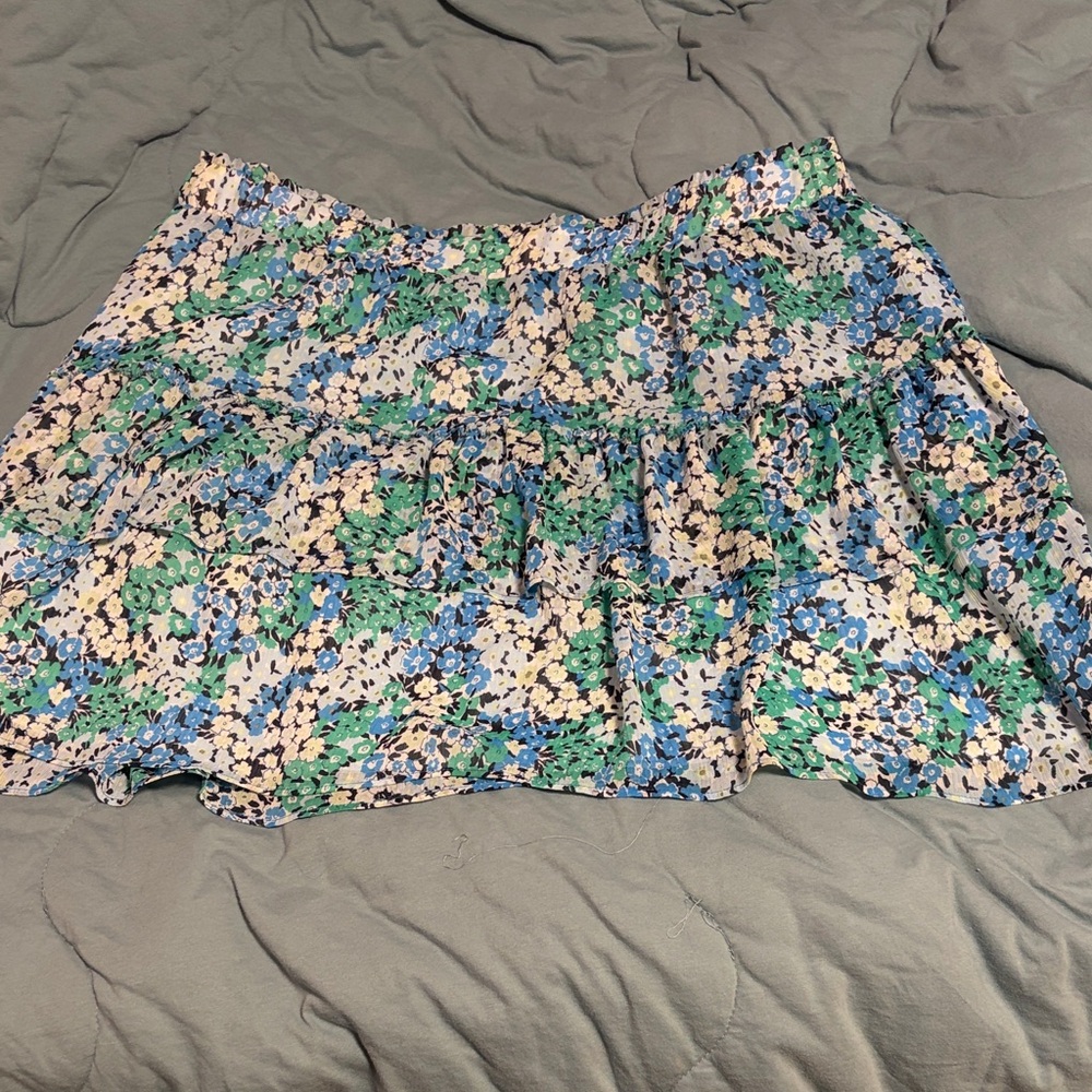 Loft Floral Blue and Green Women's Skirt Extra Large New without Tags